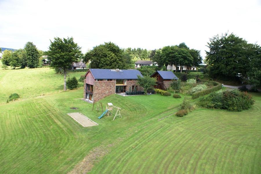 Villa Brochepierre 28 pers- vue exceptionnelle - Malmedy Extérieur photo